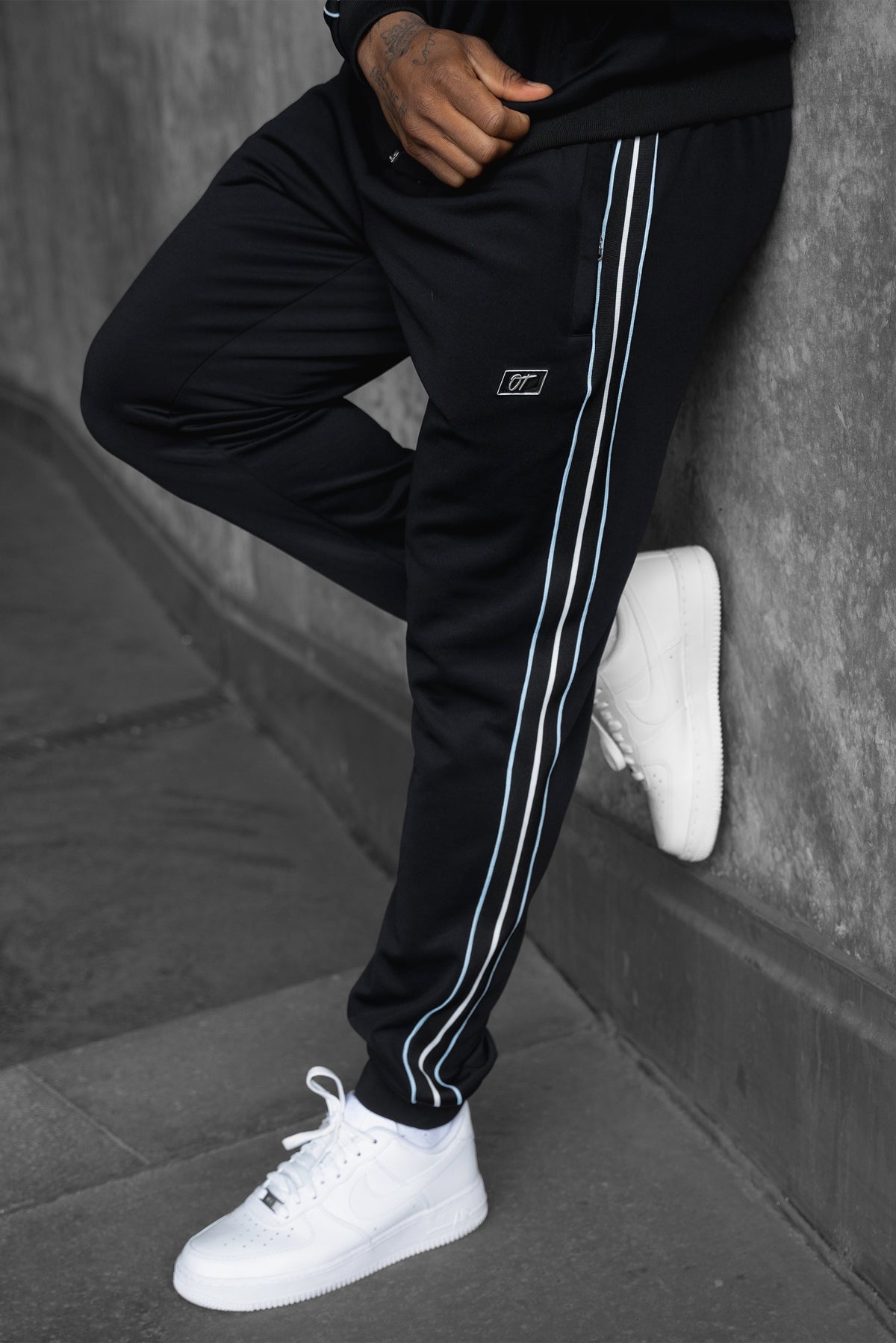TRACKSUIT PANTS