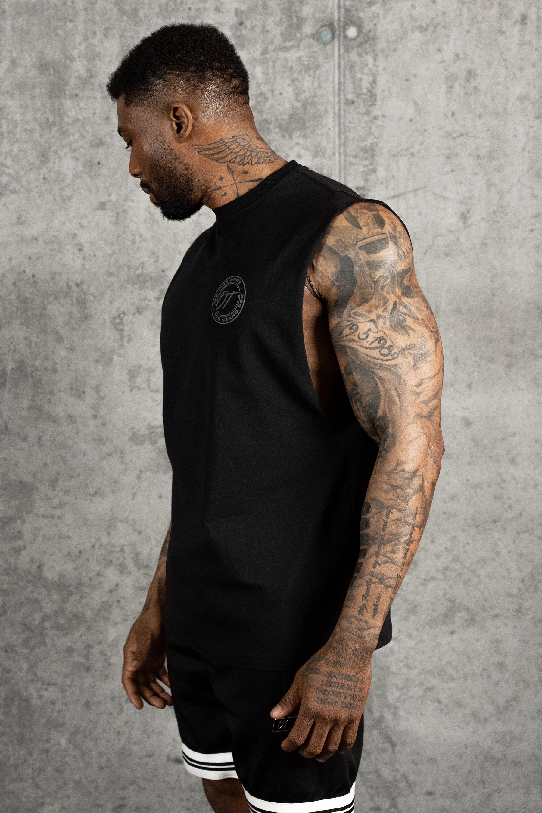 CIRCLE TANK