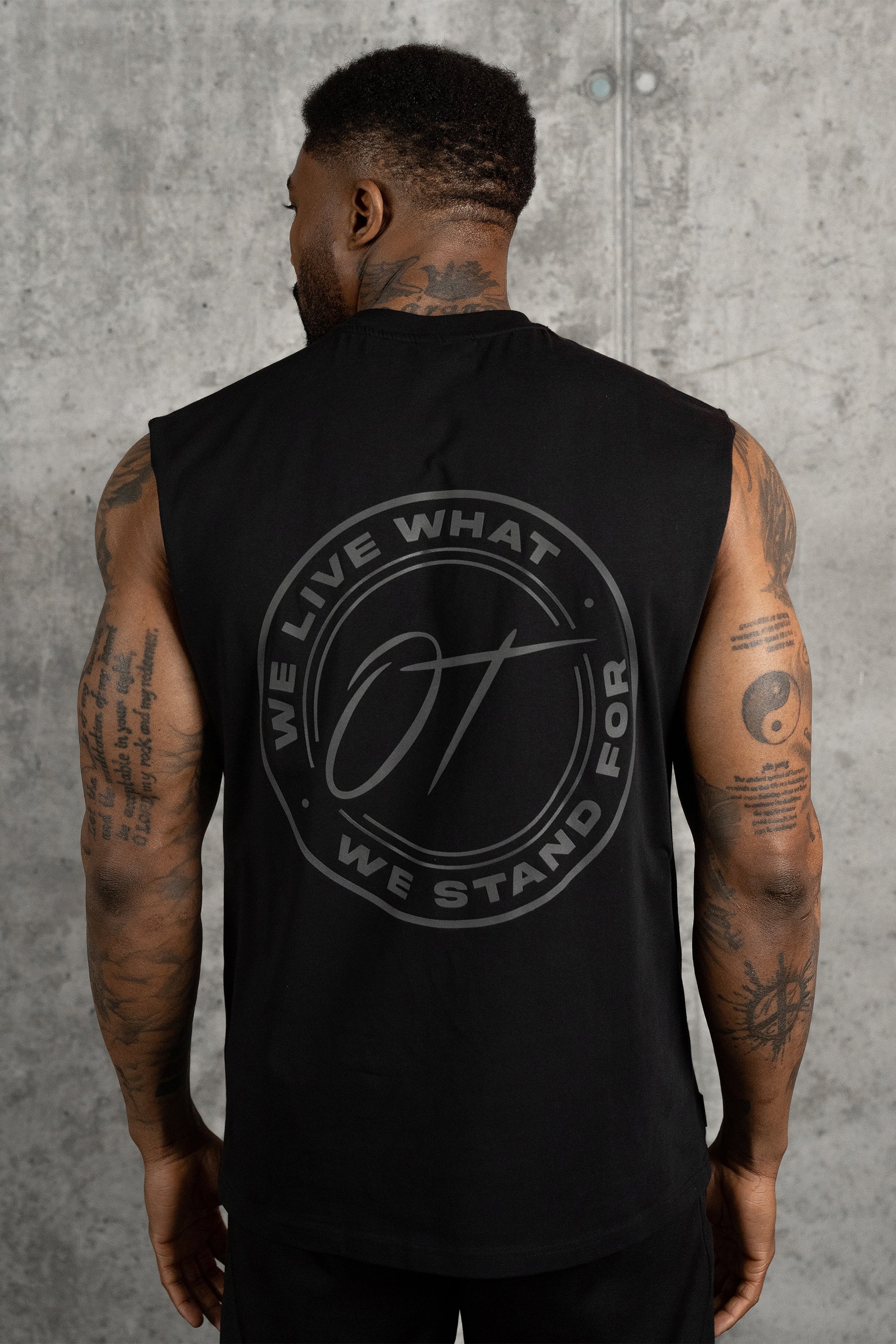 CIRCLE TANK