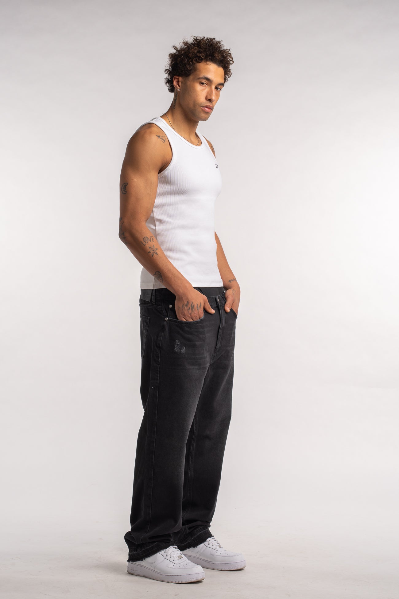 OPEN HEM DENIM