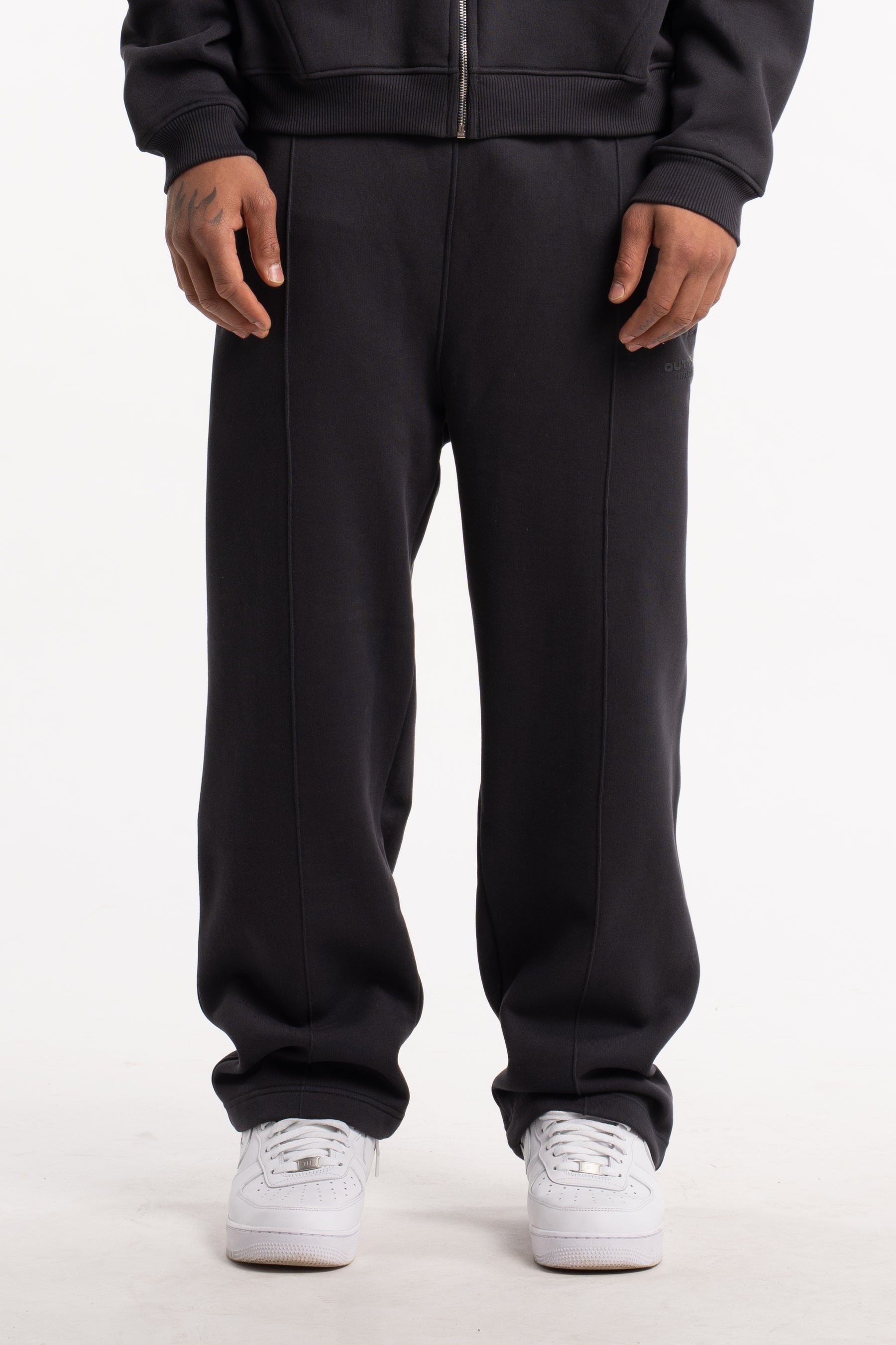 PUFFS Open Leg Jogger
