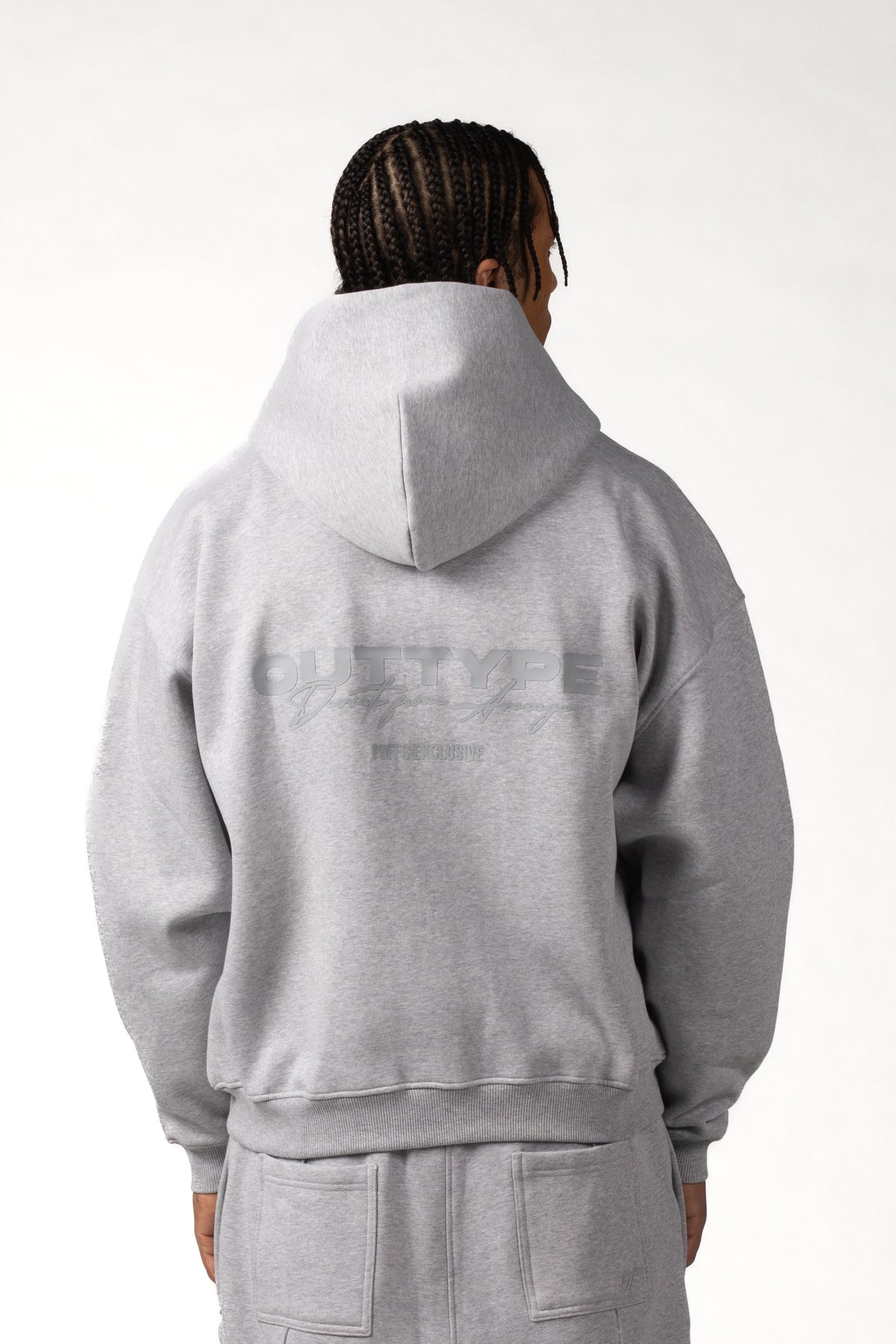 Basic Zipp Hoodie