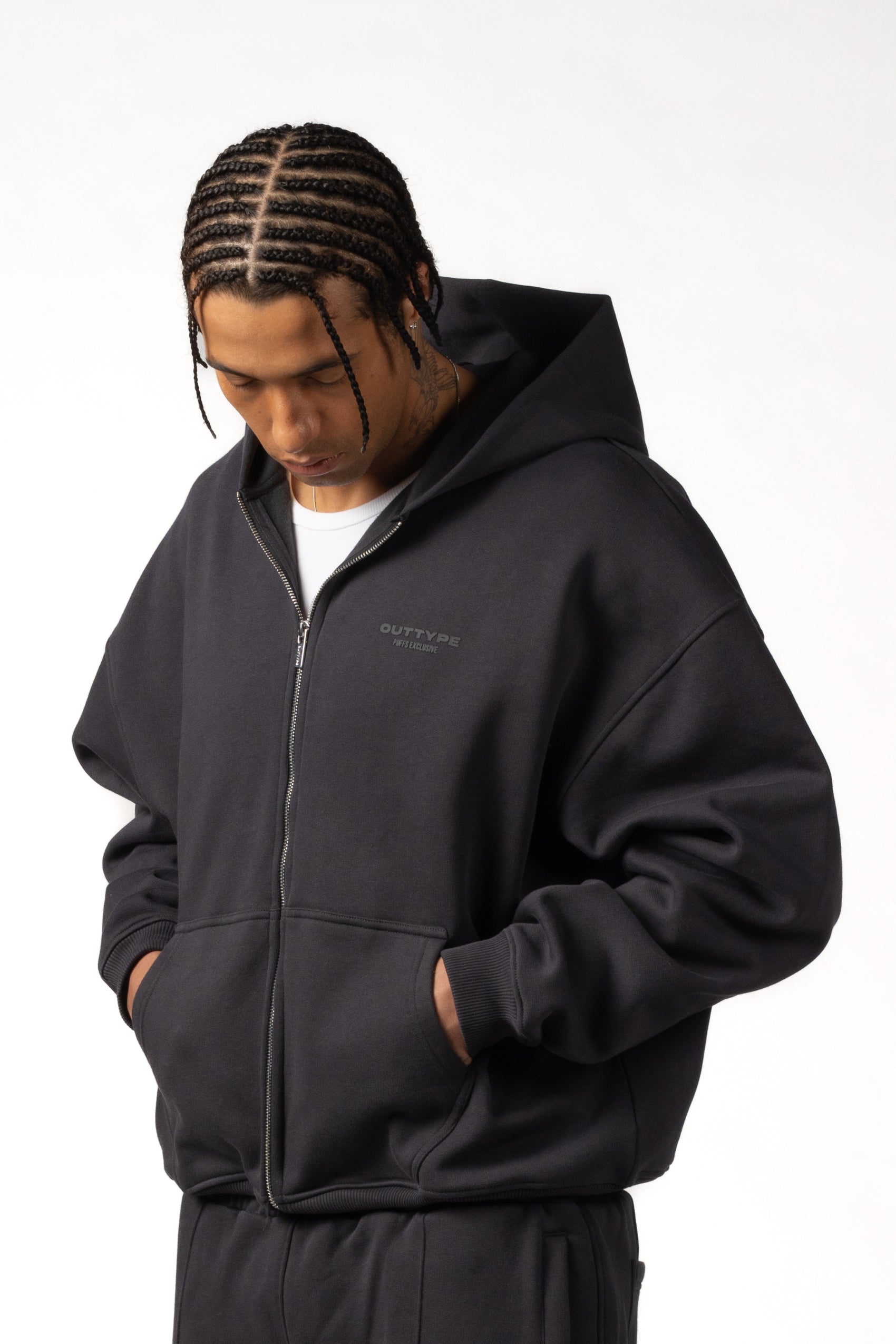 Basic Zipp Hoodie