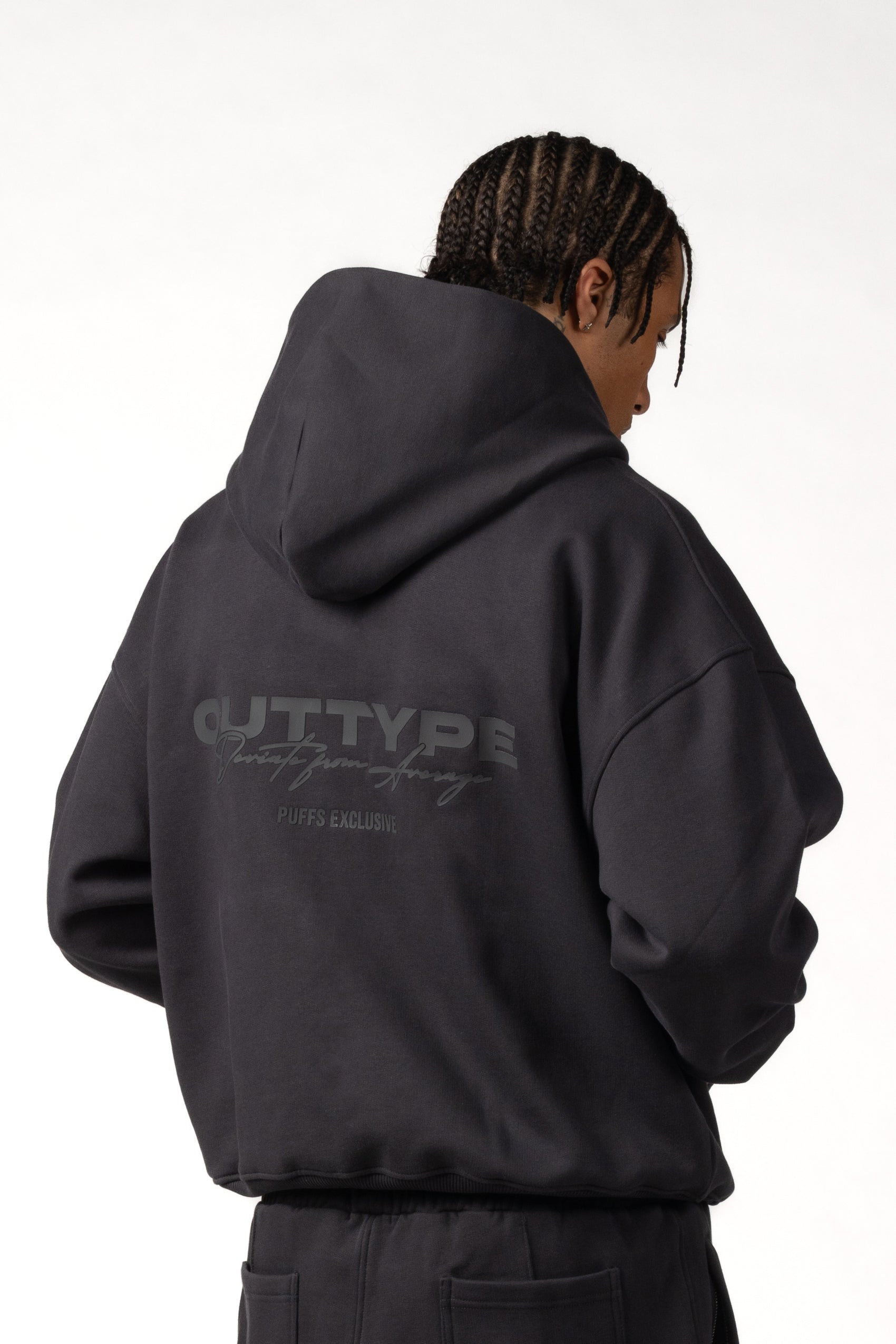 Basic Zipp Hoodie