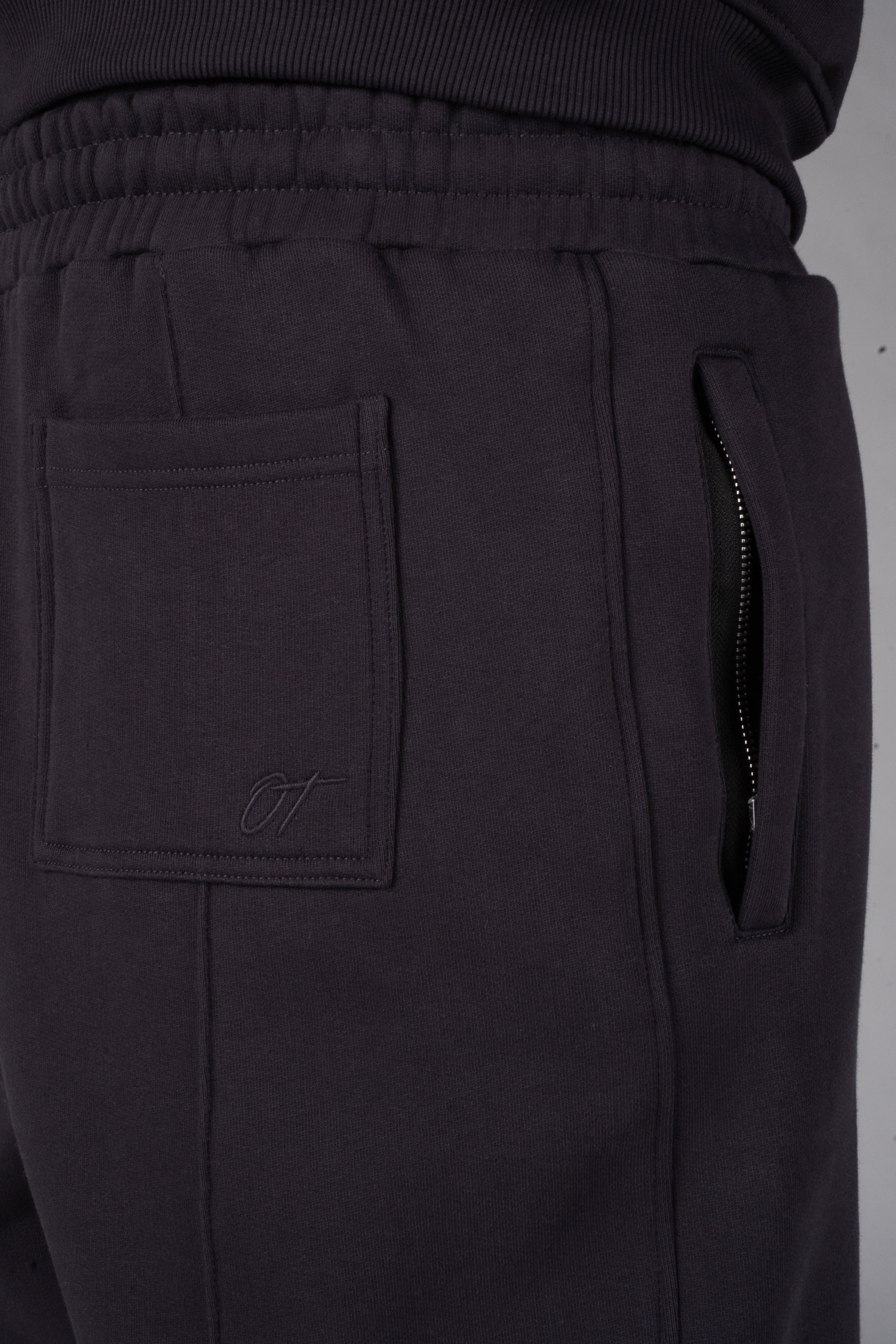 PUFFS Open Leg Jogger