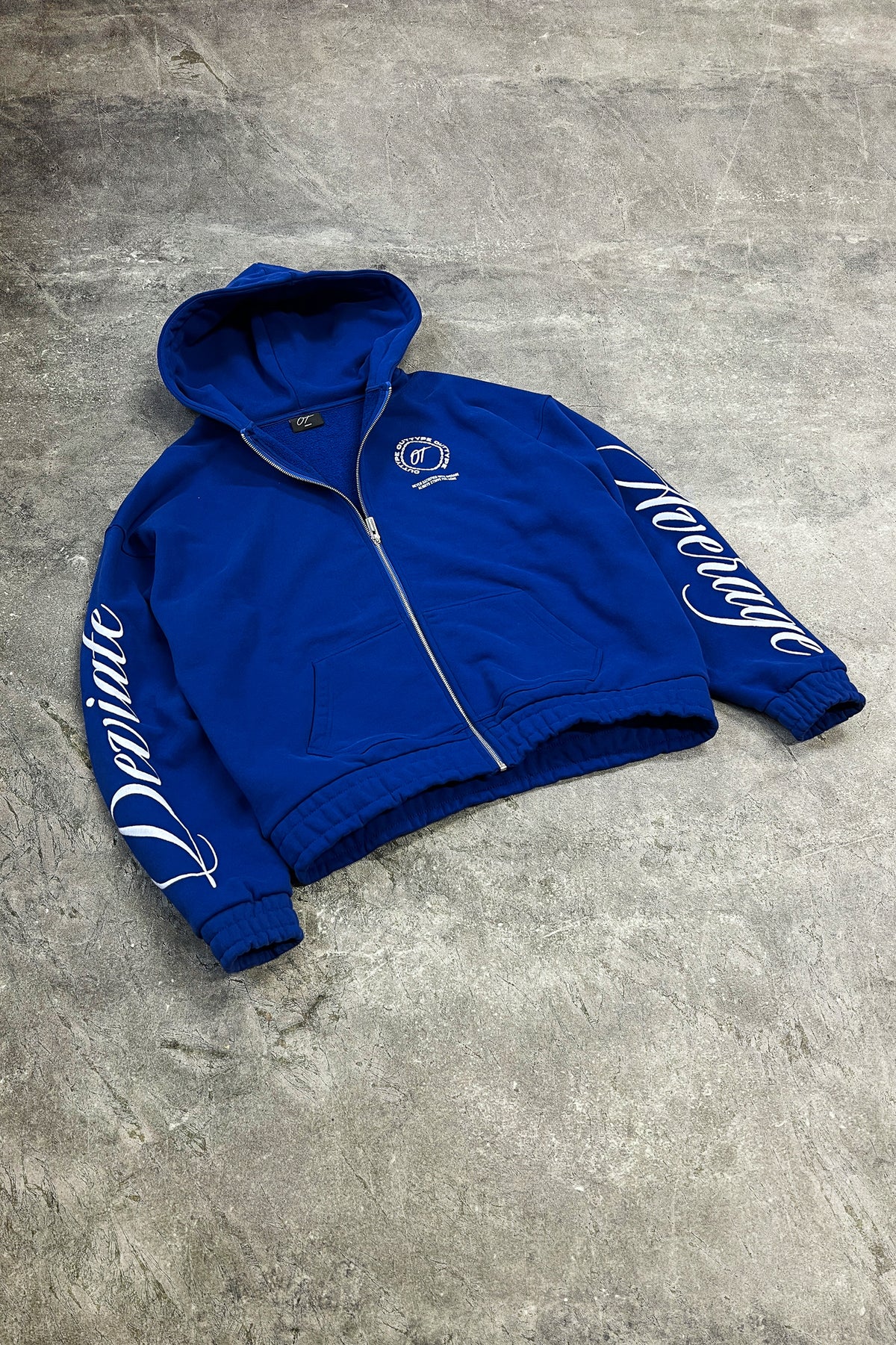 EMBROIDERY ZIPP HOODIE