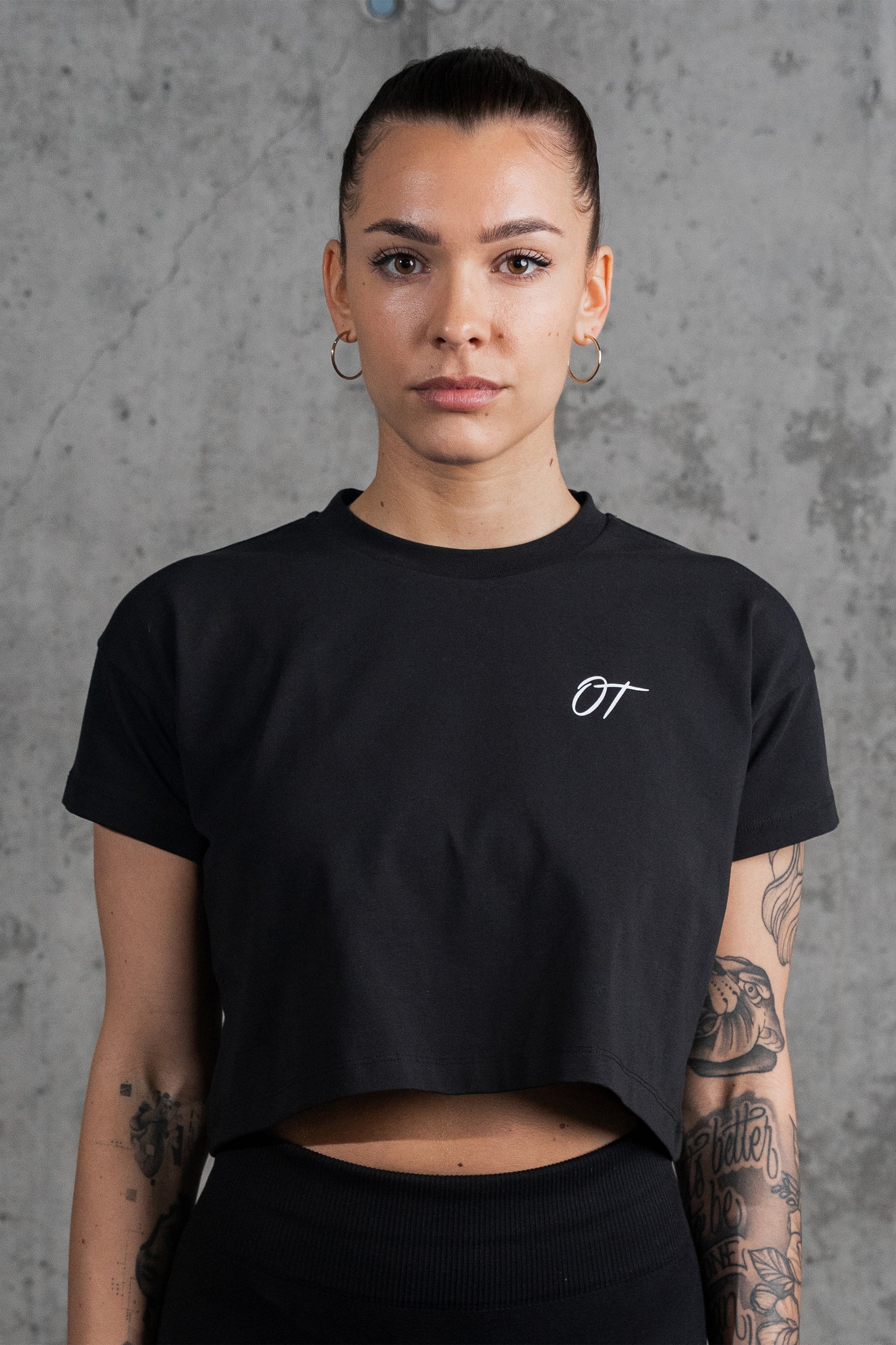 WOMEN SPORTS CROP TEE