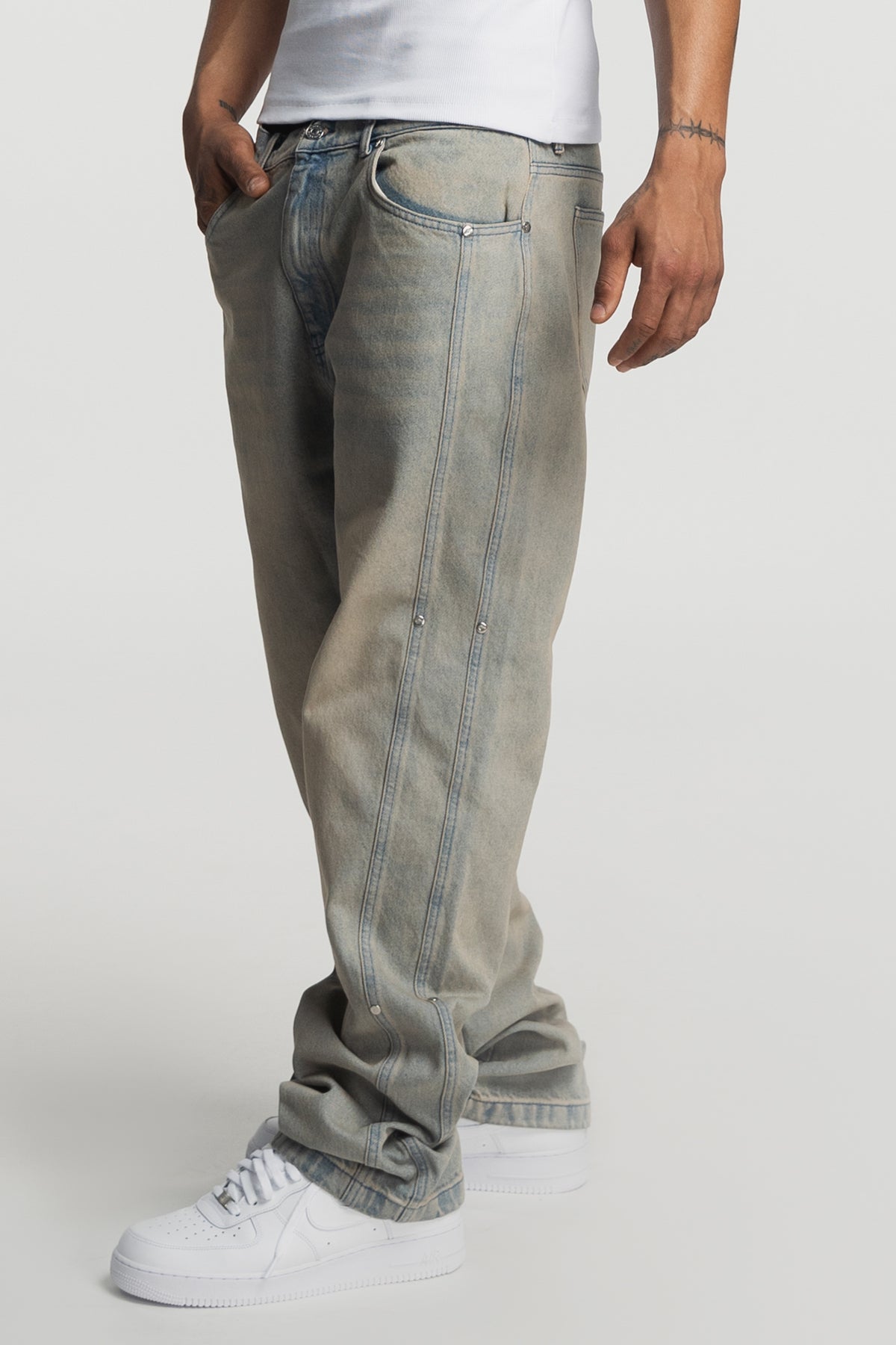 Sand Washed Rivet Denim