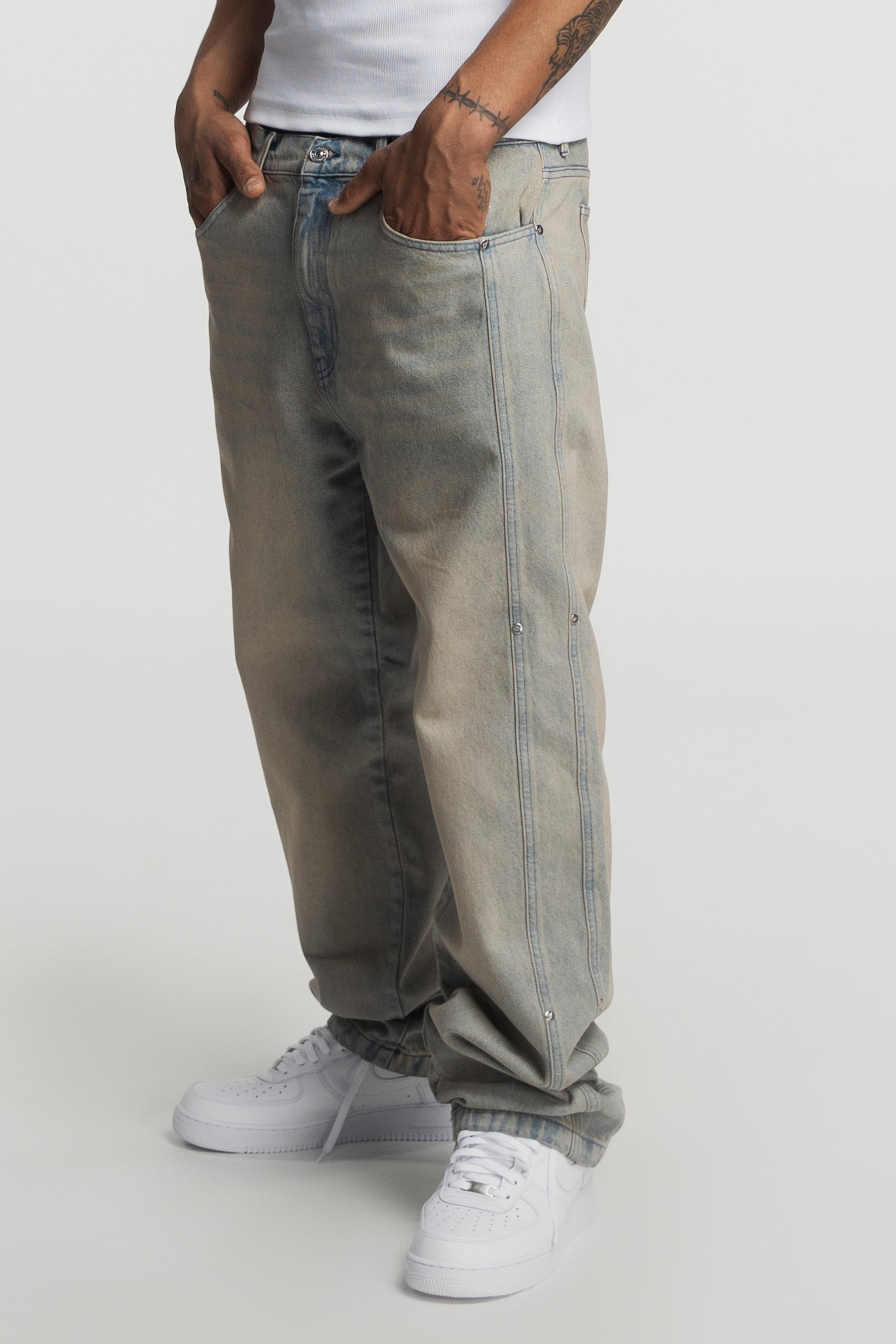 Sand Washed Rivet Denim