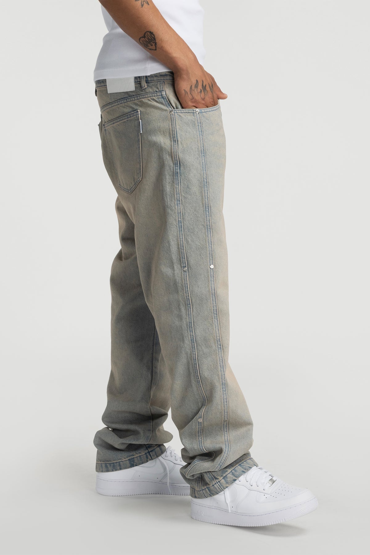 Sand Washed Rivet Denim