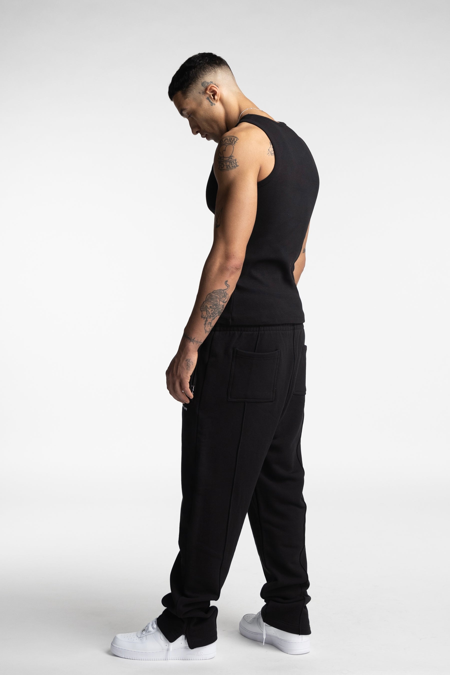 HEAVY PLEAT JOGGER