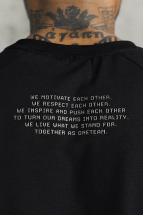 ESSENTIAL TEE