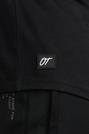 ESSENTIAL TEE