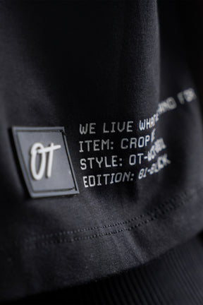 WOMEN SPORTS CROP TEE