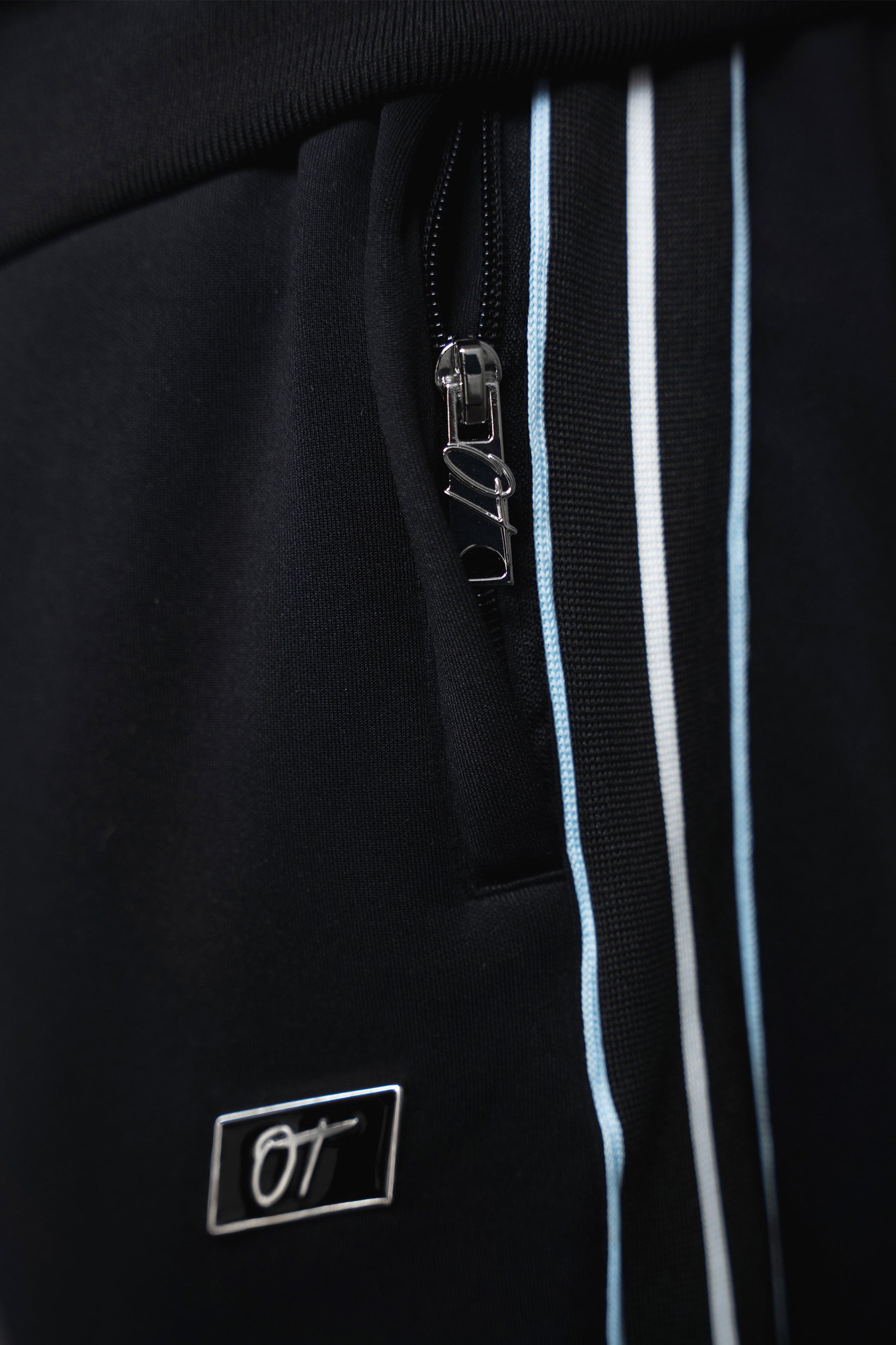 TRACKSUIT PANTS