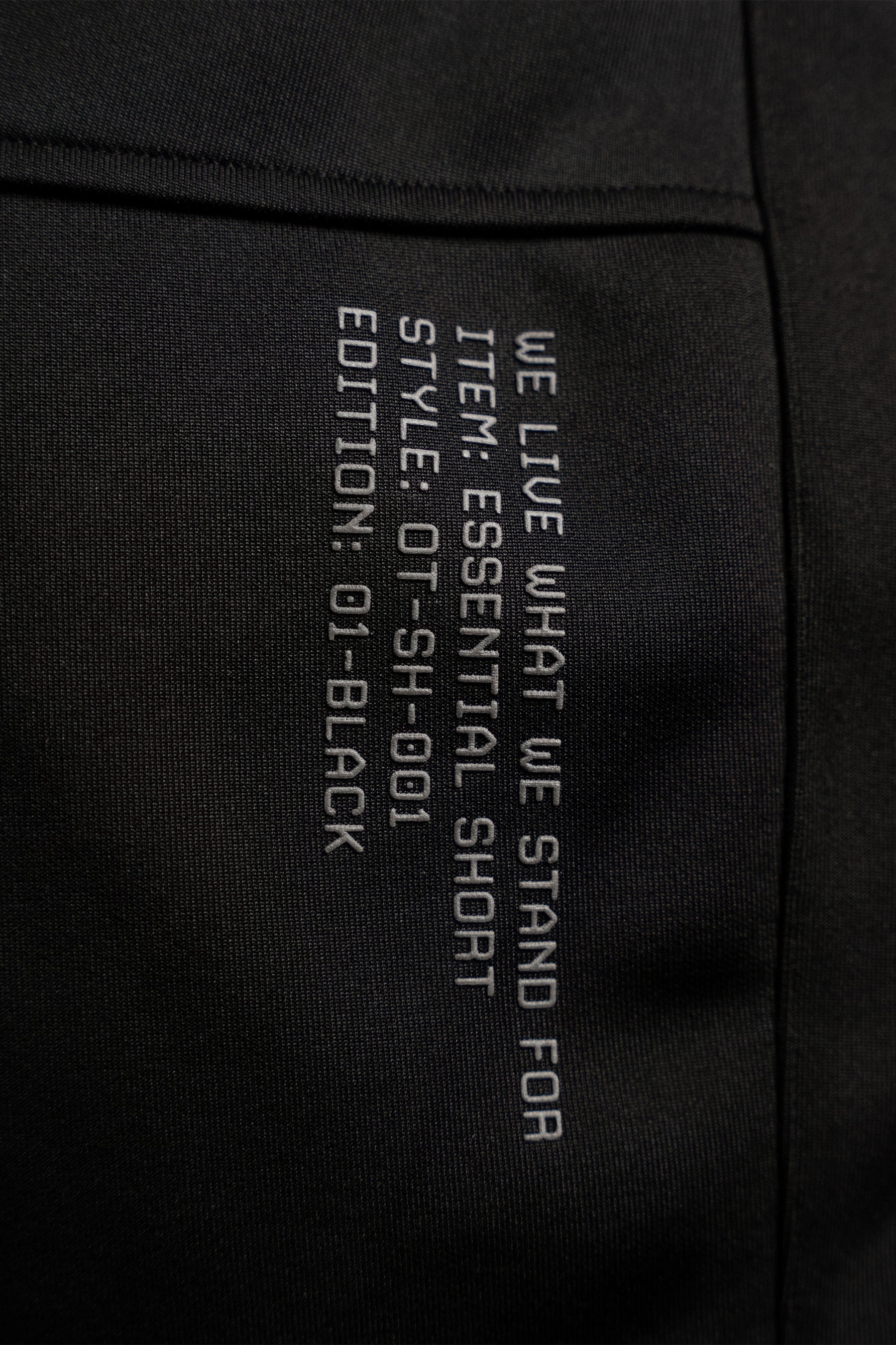 ESSENTIAL SHORTS
