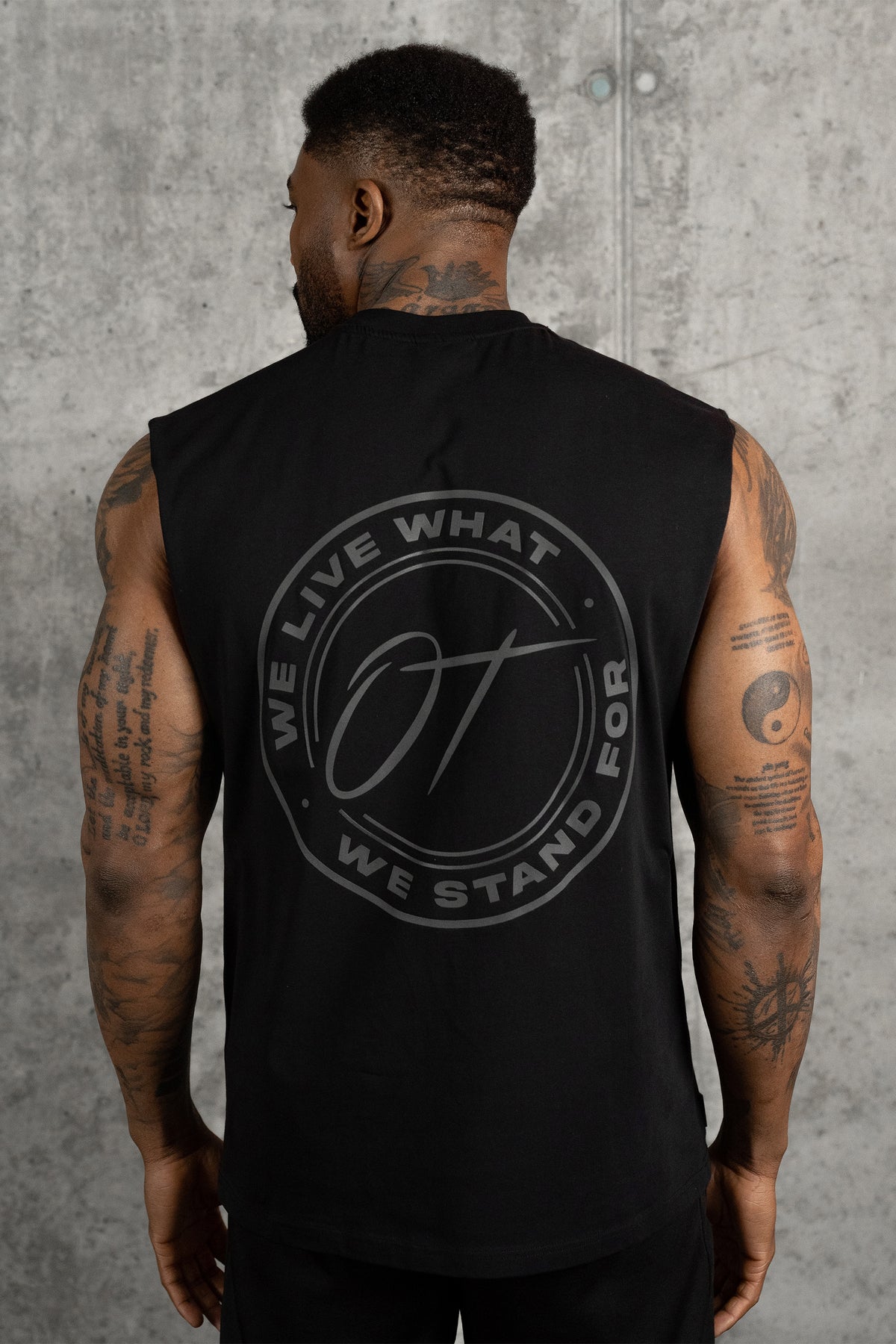 CIRCLE TANK
