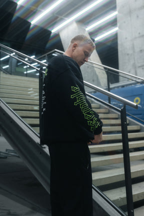 HEAVY UNE ÉQUIPE SWEATER