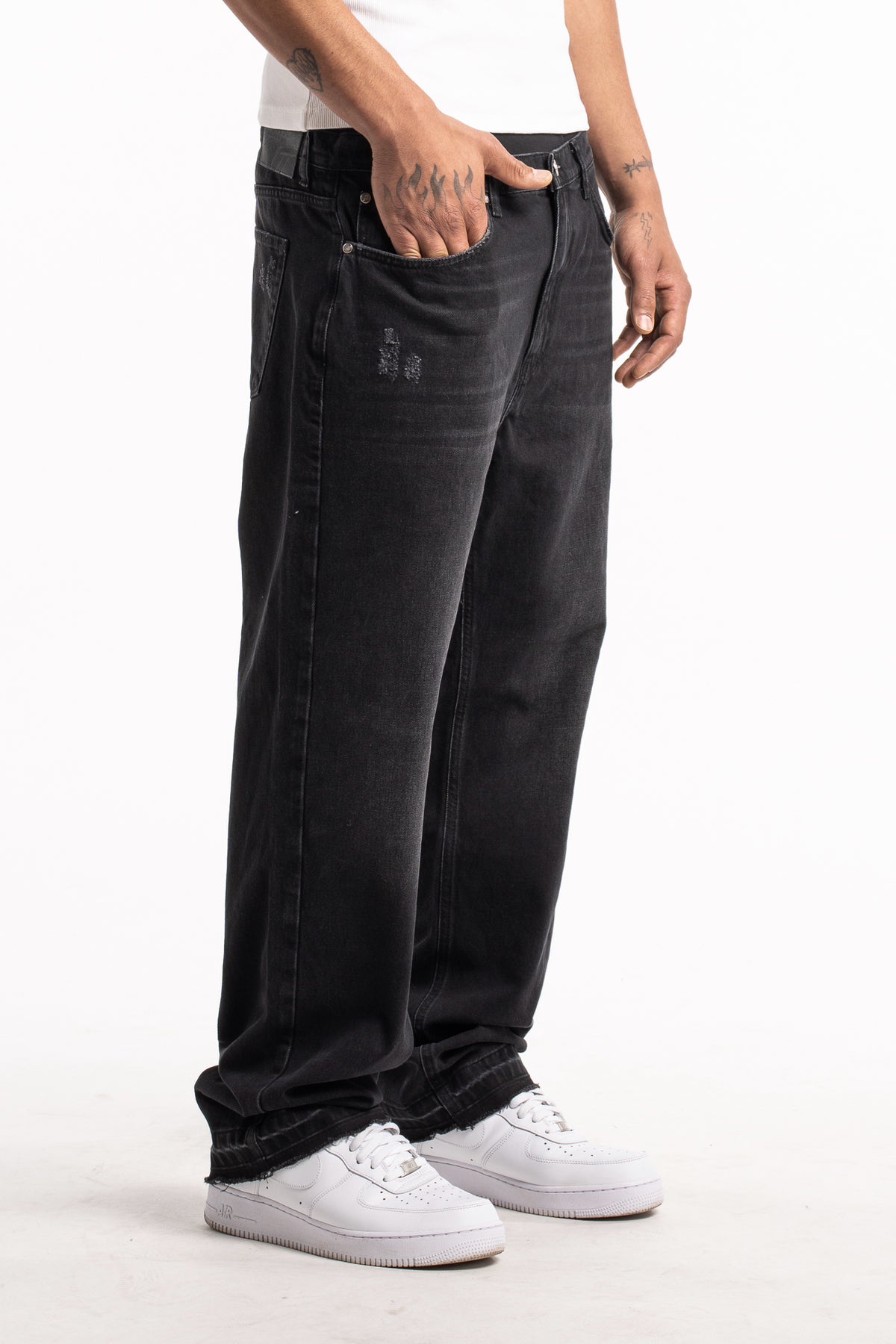 OPEN HEM DENIM