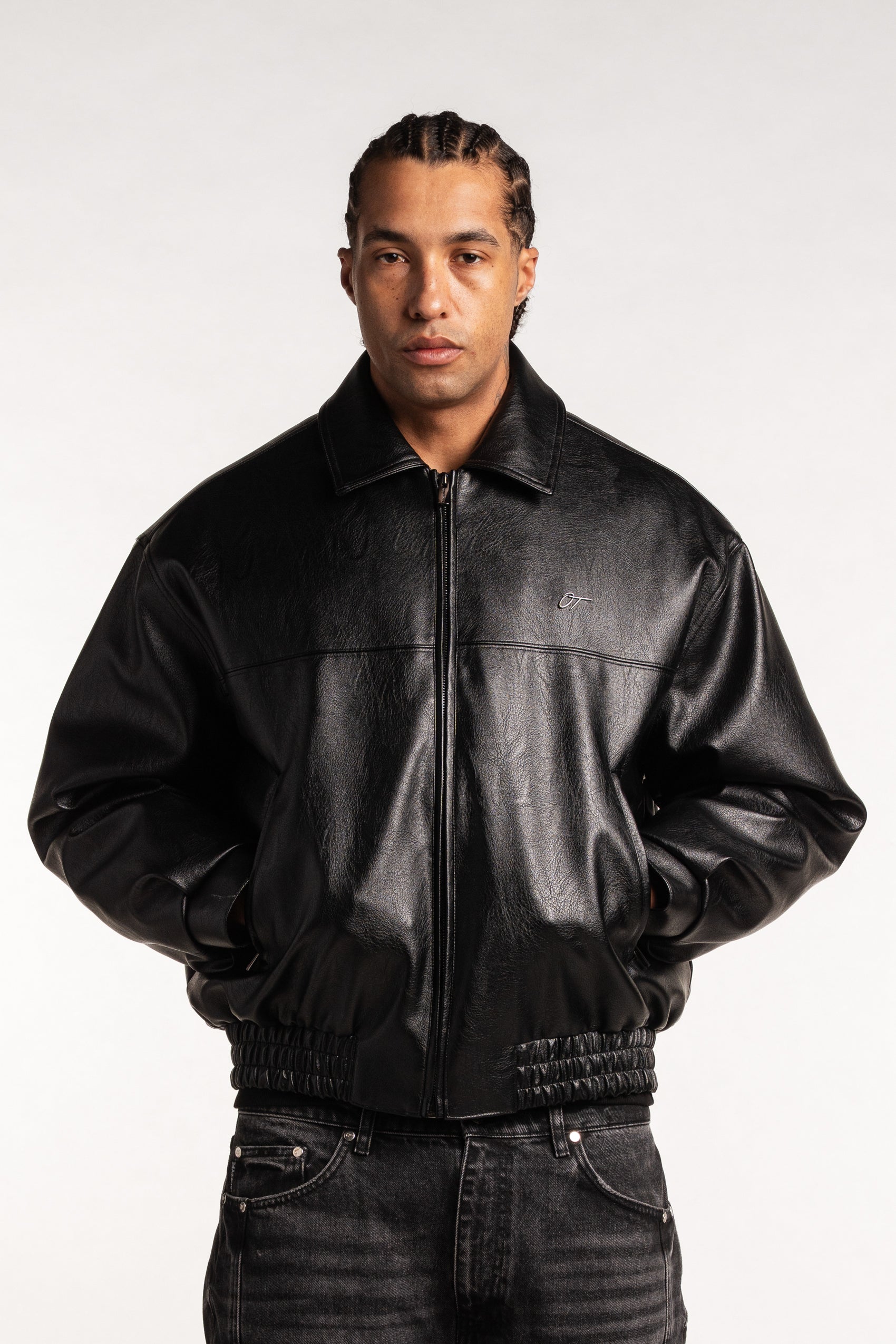 SIGNATURE LEATHER JACKET
