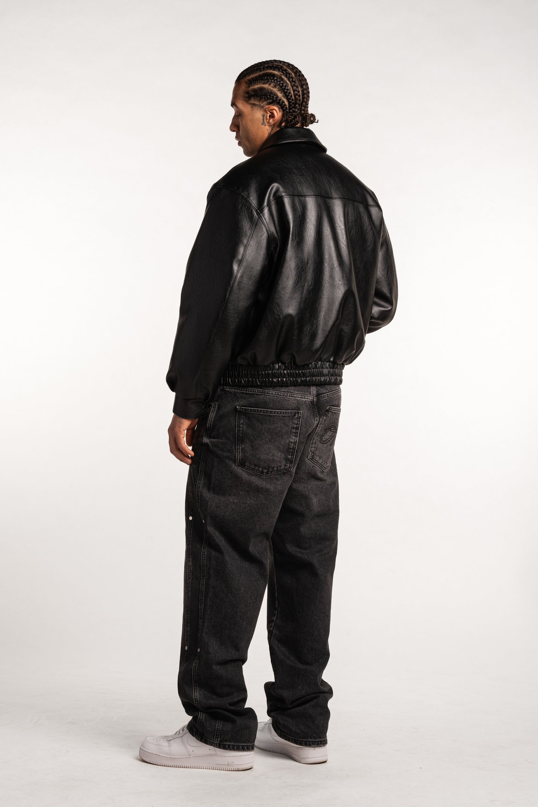 SIGNATURE LEATHER JACKET