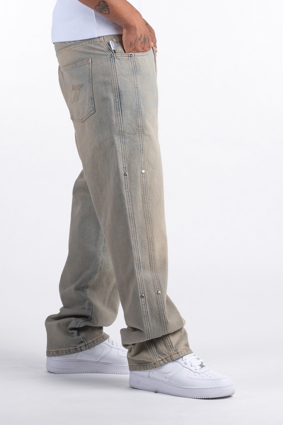 Sand Washed Rivet Denim