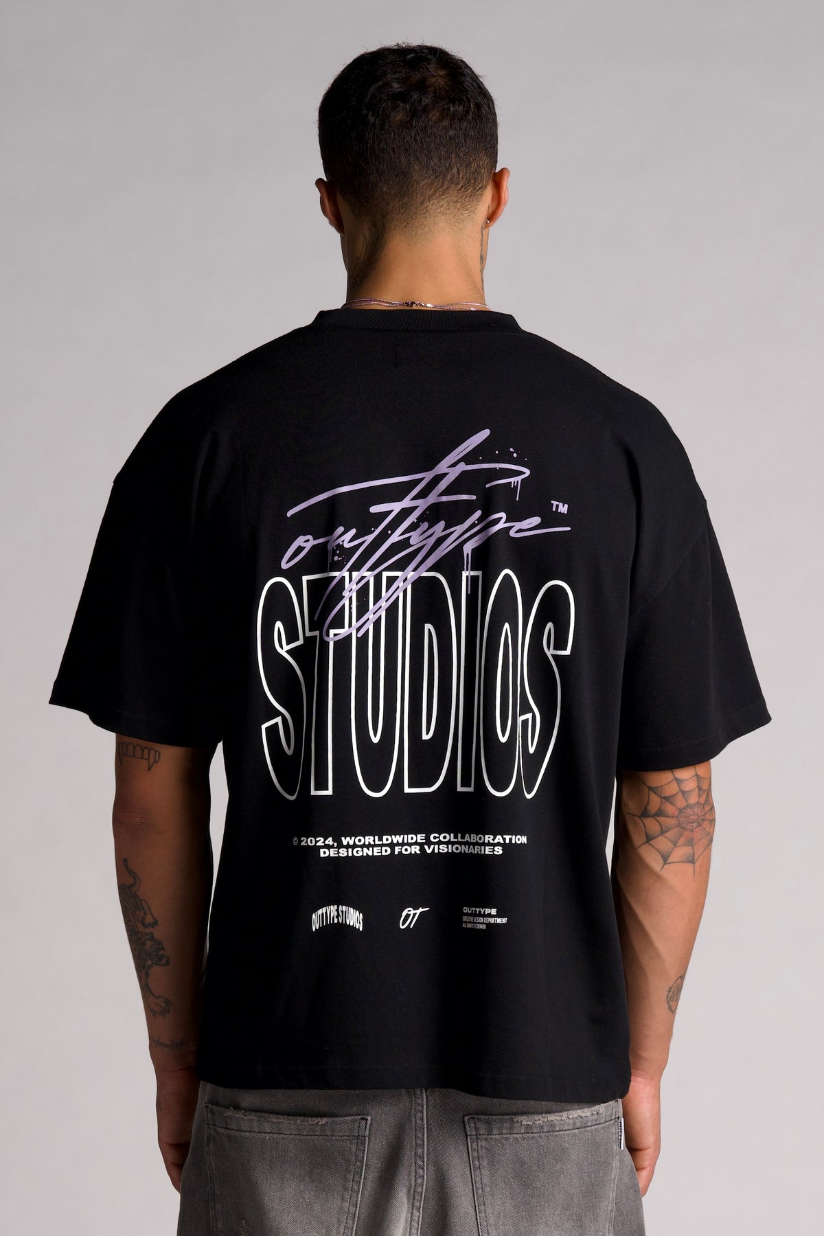 Studios Tee