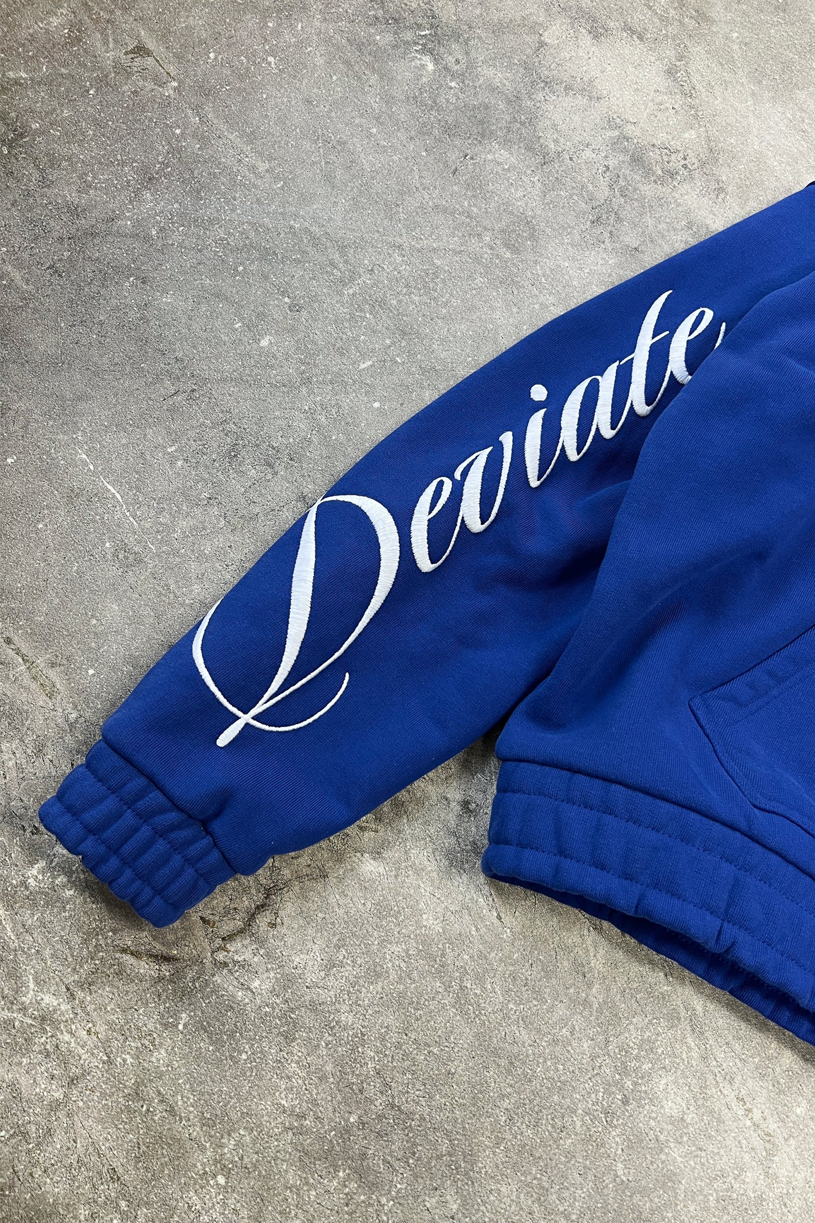 EMBROIDERY ZIPP HOODIE
