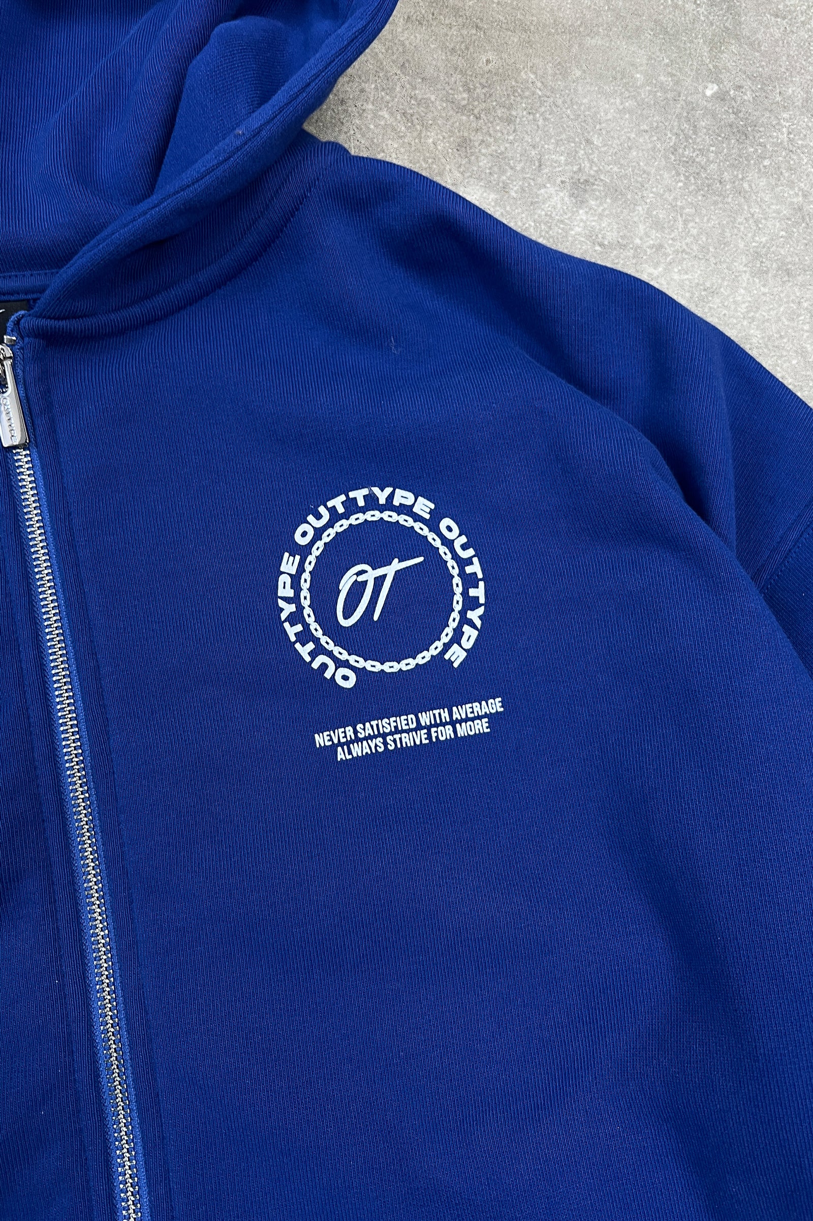 EMBROIDERY ZIPP HOODIE